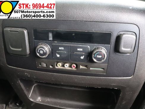 Used 2016 GMC Yukon XL Denali w/ Open Road Package AWD/4WD image 22