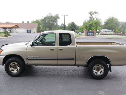 Used 2003 Toyota Tundra SR5 AWD/4WD image 9