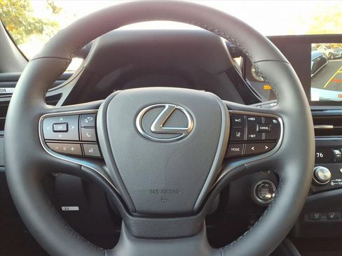 New 2025 Lexus ES 350 w/ Premium Package image 16