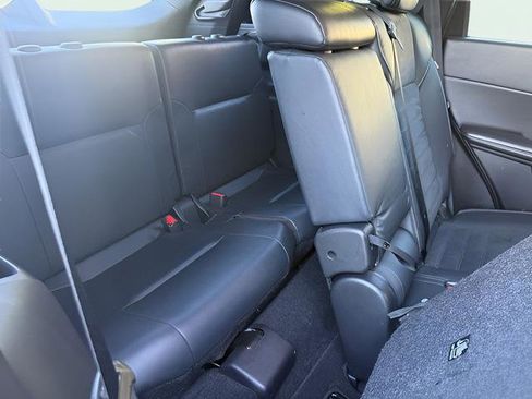 Used 2023 Mitsubishi Outlander ES image 27