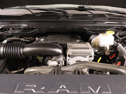 Used 2020 RAM 1500 Big Horn AWD/4WD image 18