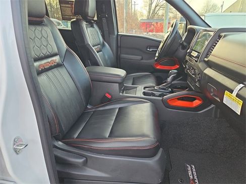 Certified 2024 Nissan Frontier PRO-4X w/ Pro Premium Package image 26
