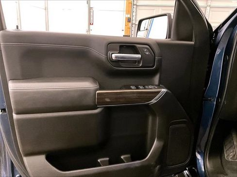 Used 2019 Chevrolet Silverado 1500 LT w/ All-Star Edition AWD/4WD image 22