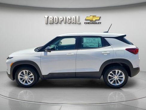 New 2026 Chevrolet TrailBlazer LS FWD image 2