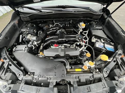 Used 2016 Subaru Forester 2.5i Touring w/ Eyesight & Navigation System image 28