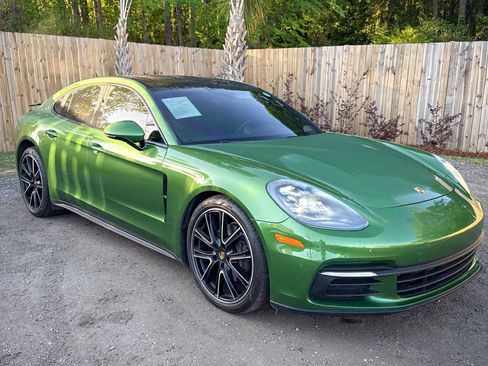 Used 2018 Porsche Panamera 4 AWD/4WD image 16