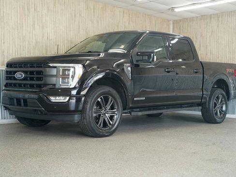 Used 2021 Ford F150 Lariat w/ Equipment Group 502A High AWD/4WD image 4