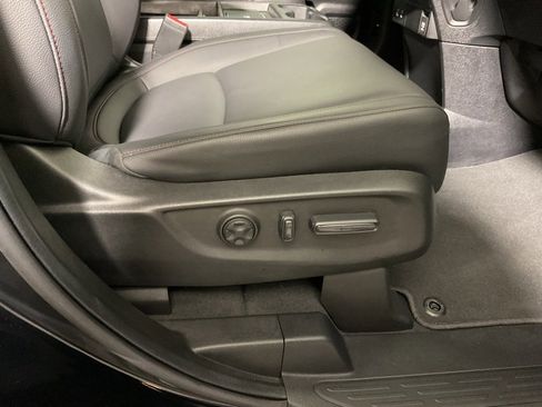 Used 2025 Honda Odyssey Sport-L image 35