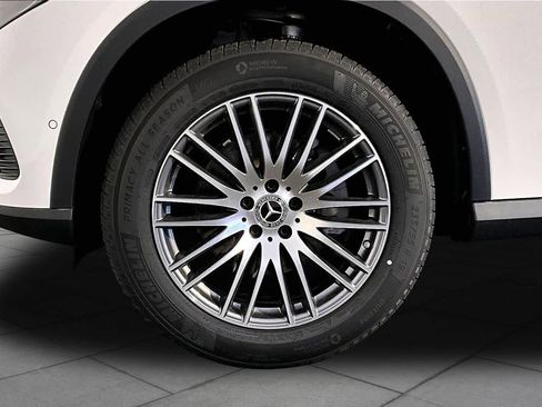 New 2026 Mercedes-Benz GLC 300 4MATIC image 17