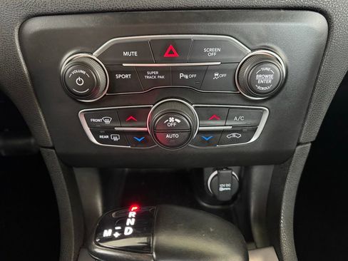 Used 2022 Dodge Charger GT image 30