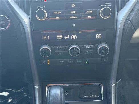 Used 2020 Subaru Ascent Limited w/ Technology Package image 16