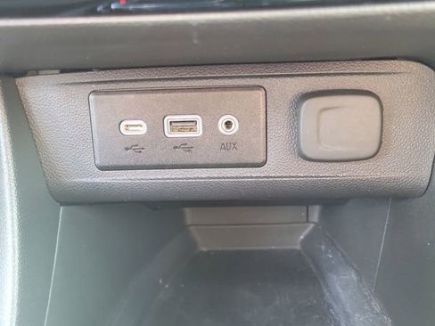 Used 2020 Buick Encore GX Preferred FWD image 22