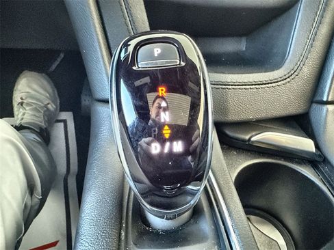 Certified 2025 Cadillac XT5 Premium Luxury image 15