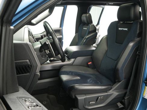 Used 2020 Ford F150 Raptor w/ Equipment Group 802A Luxury AWD/4WD image 36