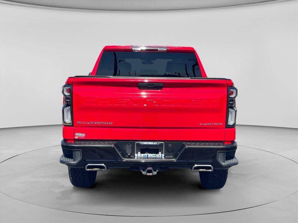 Used 2020 Chevrolet Silverado 1500 Custom Trail Boss w/ Custom Convenience Package AWD/4WD image 6
