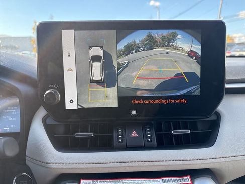 New 2025 Toyota RAV4 Limited image 18