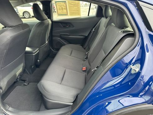 Used 2025 Toyota Prius LE image 16