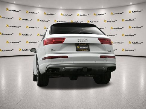 Used 2018 Audi Q7 3.0T Prestige AWD/4WD image 48