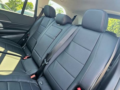 New 2026 Mercedes-Benz GLS 450 4MATIC image 24