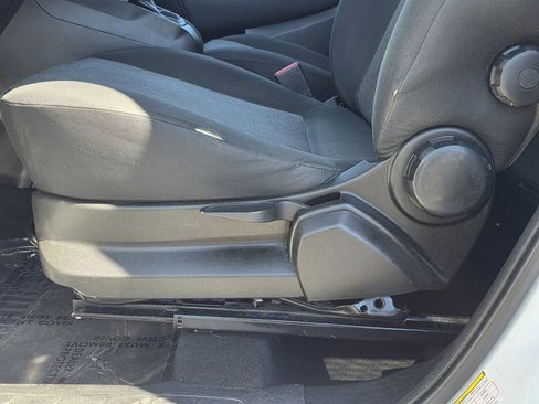 Used 2016 RAM ProMaster City Tradesman SLT w/ Rear Back-up Camera Group image 34