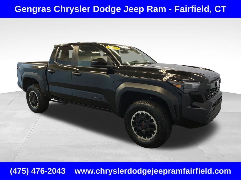 Used 2024 Toyota Tacoma TRD Off-Road AWD/4WD image 7