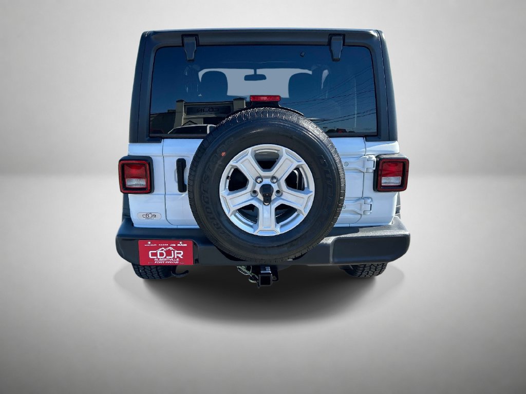 Used 2021 Jeep Wrangler Sport AWD/4WD image 4