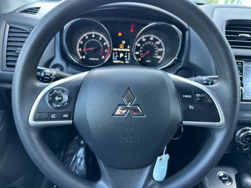 Used 2025 Mitsubishi Outlander Sport ES AWD/4WD image 21