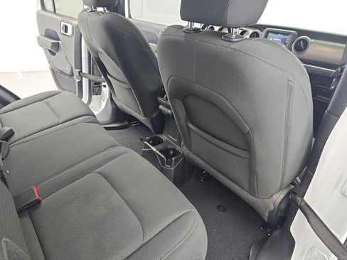 Used 2020 Jeep Wrangler Unlimited Sport S AWD/4WD image 11
