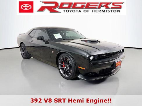 Used 2022 Dodge Challenger R/T Scat Pack w/ Shaker Package RWD image 1