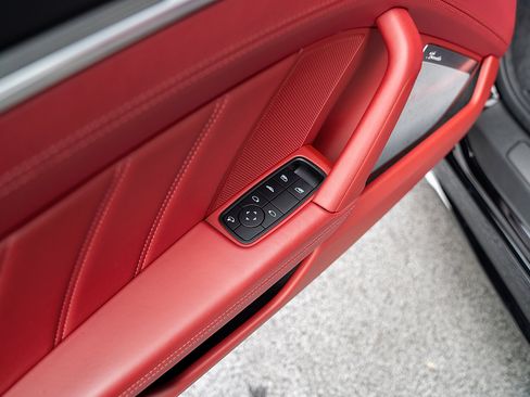 Certified 2022 Porsche 911 Turbo S image 20