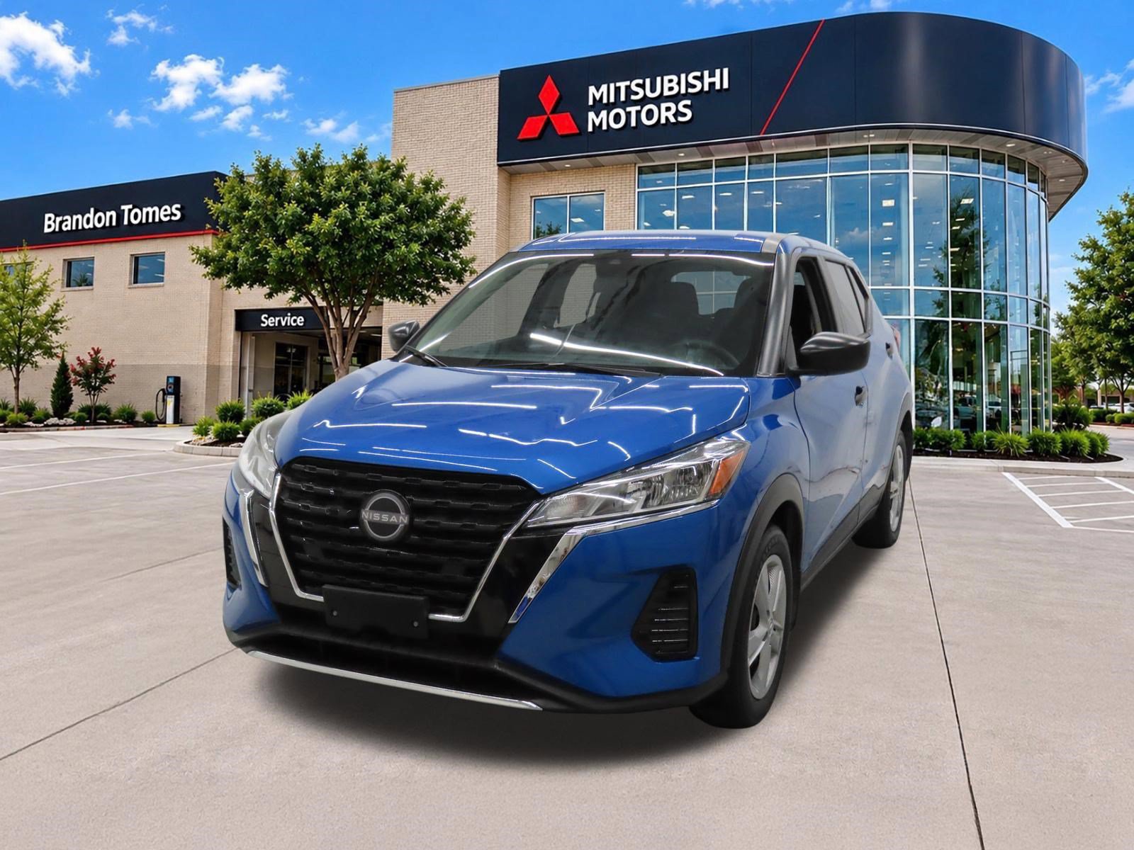 Used 2024 Nissan Kicks S FWD image 8
