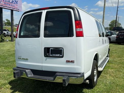 Used 2024 GMC Savana 2500 w/ Driver Convenience Package RWD image 6