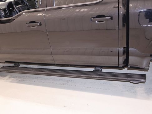 Certified 2024 Ford F150 Platinum w/ Equipment Group 702A High image 48