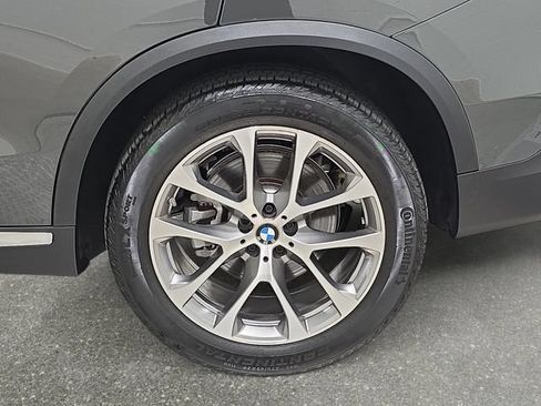 Used 2026 BMW X5 xDrive40i AWD/4WD image 30