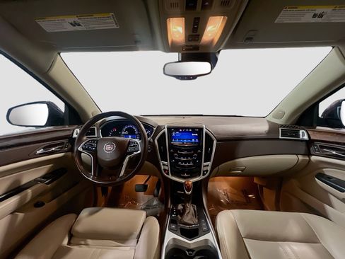 Used 2015 Cadillac SRX Luxury w/ Driver Awareness Package AWD/4WD image 18