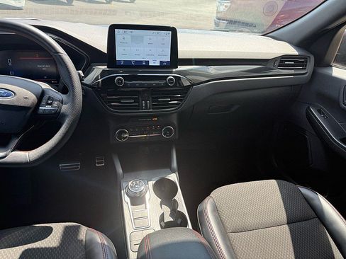 Used 2024 Ford Escape ST-Line FWD image 17