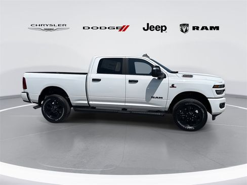 New 2025 RAM 2500 Big Horn image 2