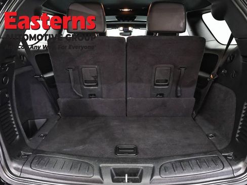 Used 2024 Dodge Durango R/T AWD/4WD image 9