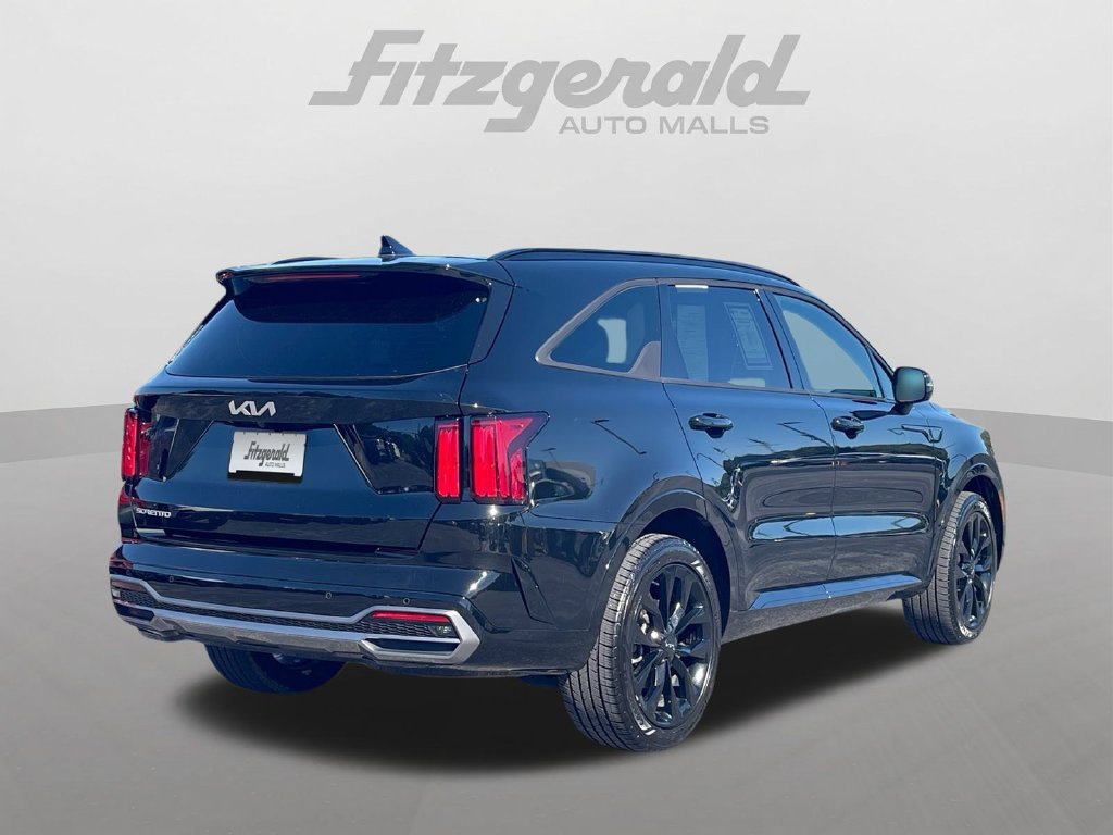 Used 2023 Kia Sorento SX FWD image 16