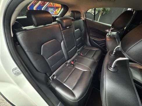 Used 2017 Mercedes-Benz GLA 250 4MATIC image 18