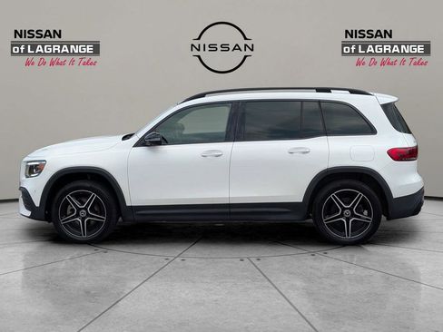 Used 2021 Mercedes-Benz GLB 250 GLB 250 image 8