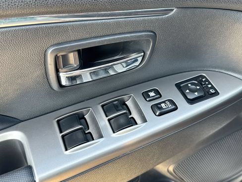 Used 2025 Mitsubishi Outlander Sport ES AWD/4WD image 13