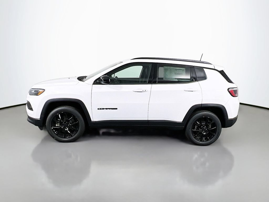 New 2026 Jeep Compass Latitude AWD/4WD image 4