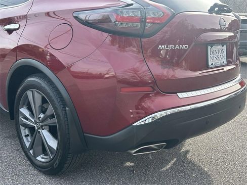 Used 2024 Nissan Murano Platinum w/ Cargo Package image 12