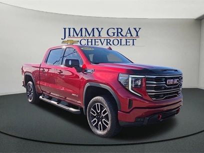 Used 2025 GMC Sierra 1500 AT4 w/ AT4 Premium Package