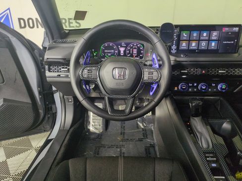 Used 2023 Honda Accord Sport image 13