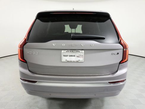 Certified 2026 Volvo XC90 B6 Plus w/ Protection Package Premier AWD/4WD image 11