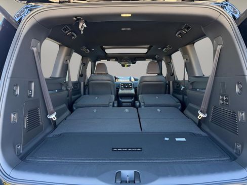 New 2026 Nissan Armada Platinum AWD/4WD image 10