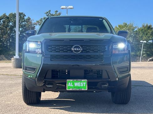 New 2026 Nissan Frontier SV w/ Tow Package image 4