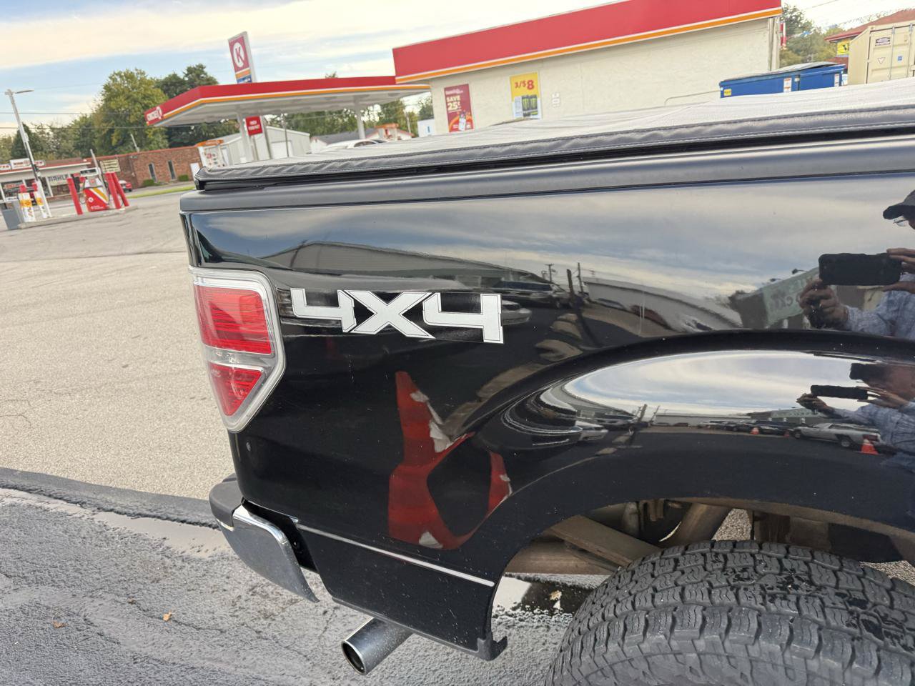 Used 2011 Ford F150 XLT w/ XLT Chrome Pkg AWD/4WD image 9